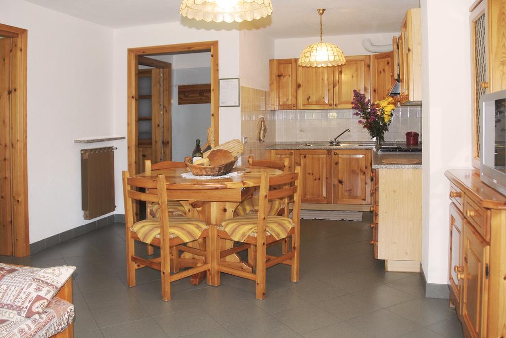 Agriturismo Plan D'Avie Aosta Oda fotoğraf
